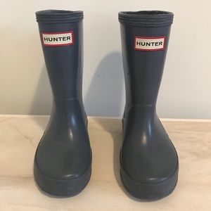 Hunter boots. Toddler size 8. Color dusty blue